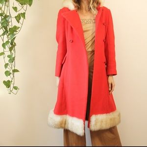 Beautiful Wool Read Coat, from the 60’s